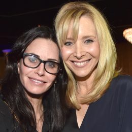 Courteney Cox and Lisa Kudrow