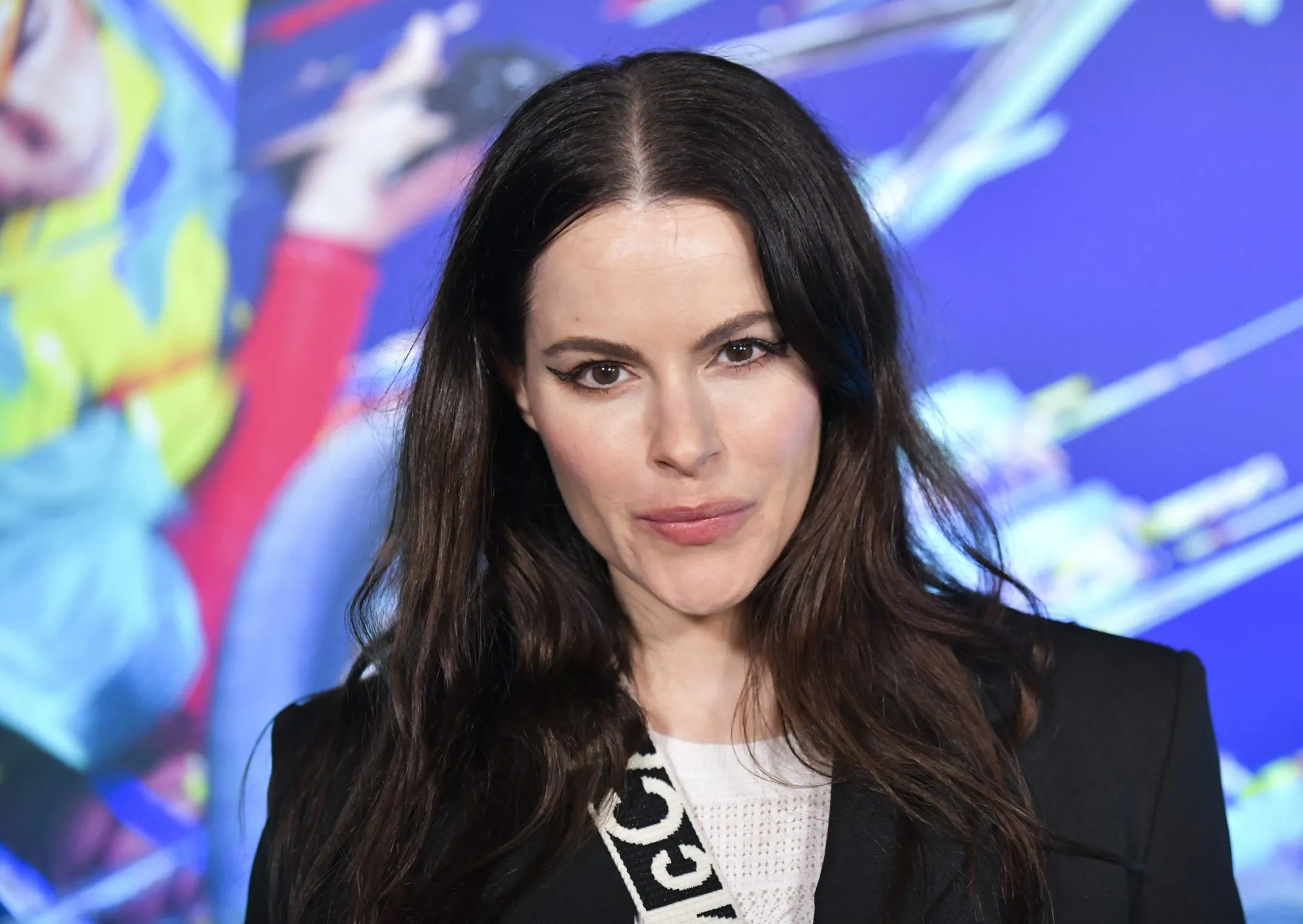 Emily Hampshire Revealed How Schitts Creek Helped Her Identify As Pansexualhellogiggles 9447