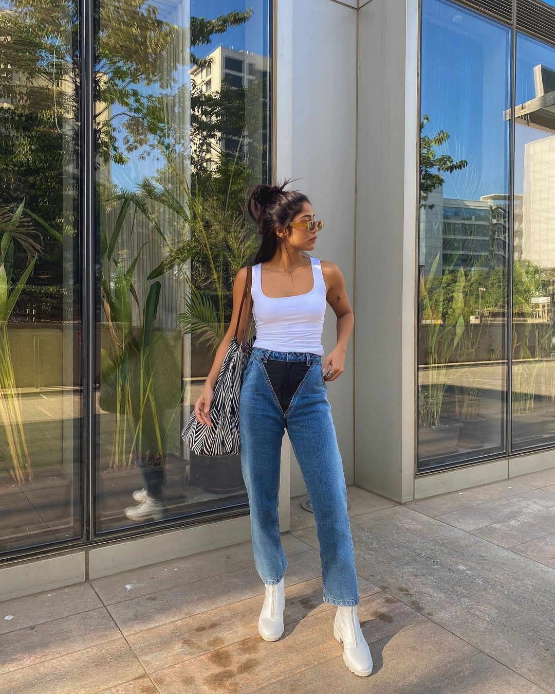 Ankle boots shop and mom jeans