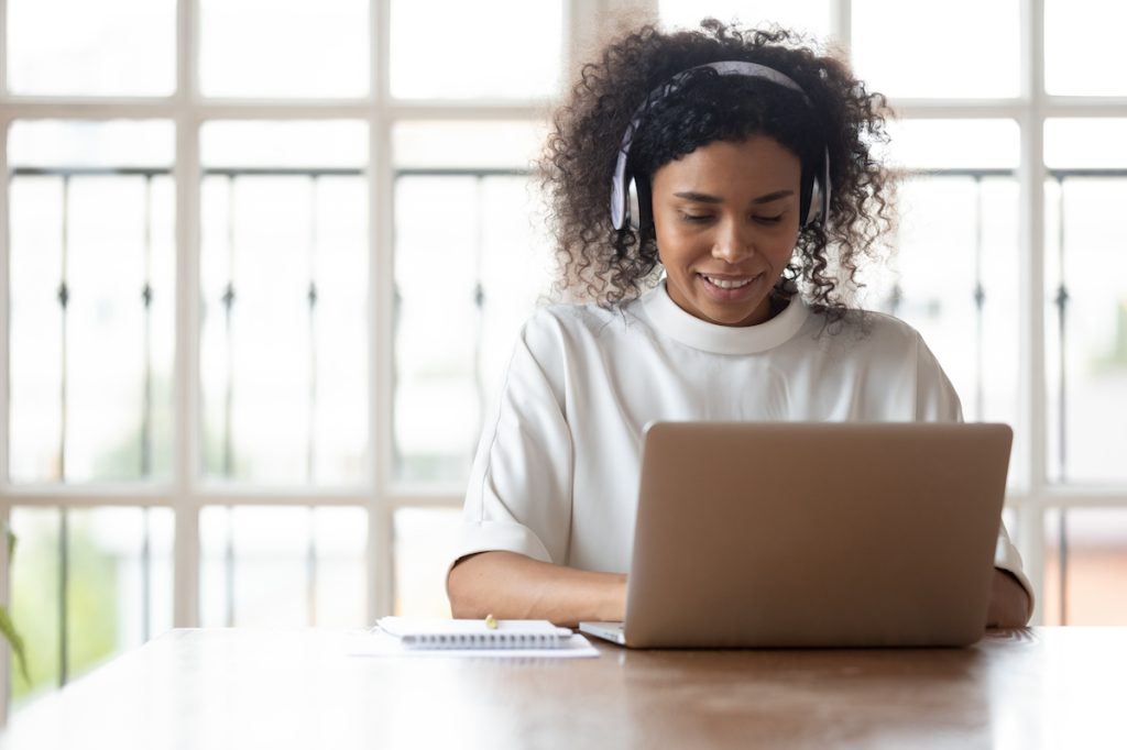 Woman Virtual Assistant